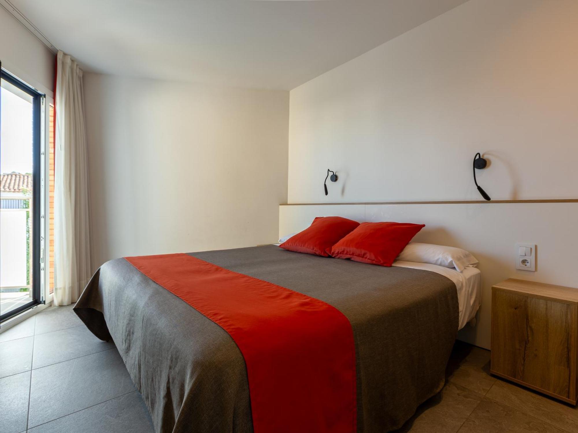 Apartamentos Sunway Apollo Ситжес Екстериор снимка
