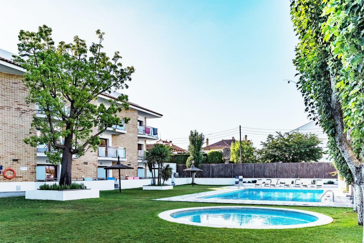 Apartamentos Sunway Apollo Ситжес Екстериор снимка